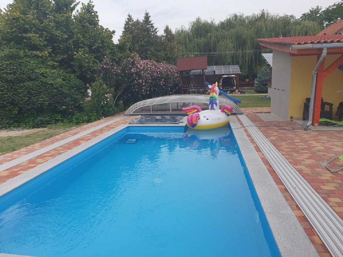 Ponty Orso Vendeghaz Villa Nagybaracska Ngoại thất bức ảnh