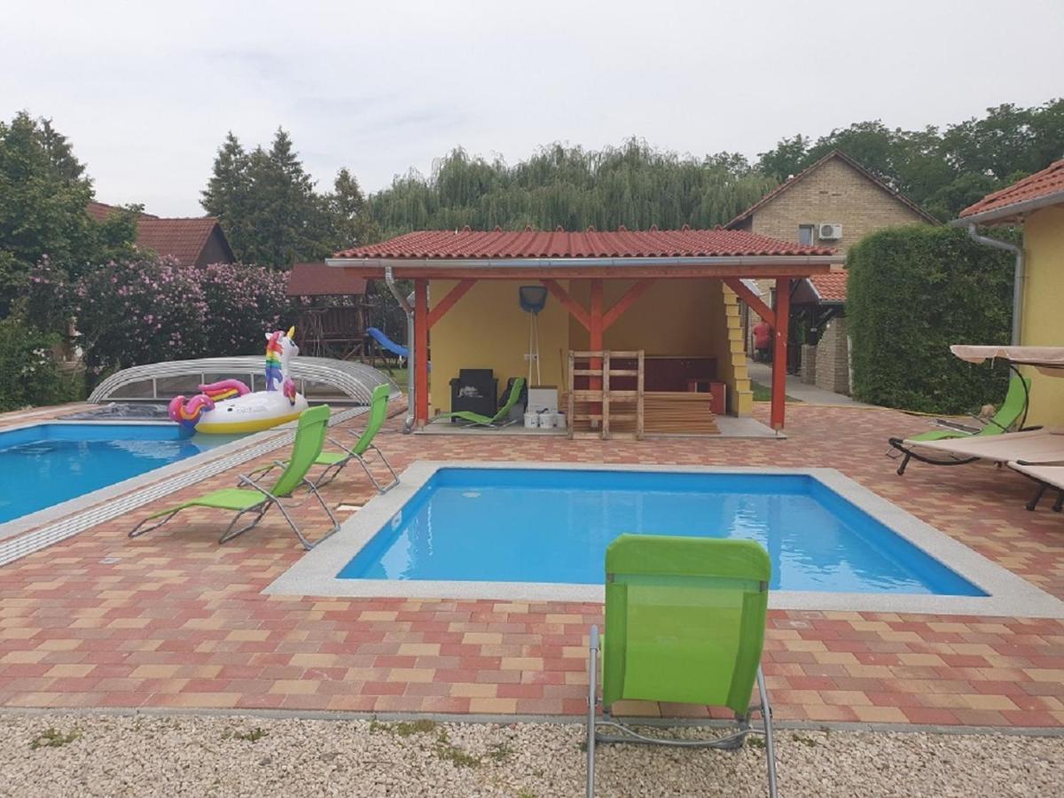 Ponty Orso Vendeghaz Villa Nagybaracska Ngoại thất bức ảnh